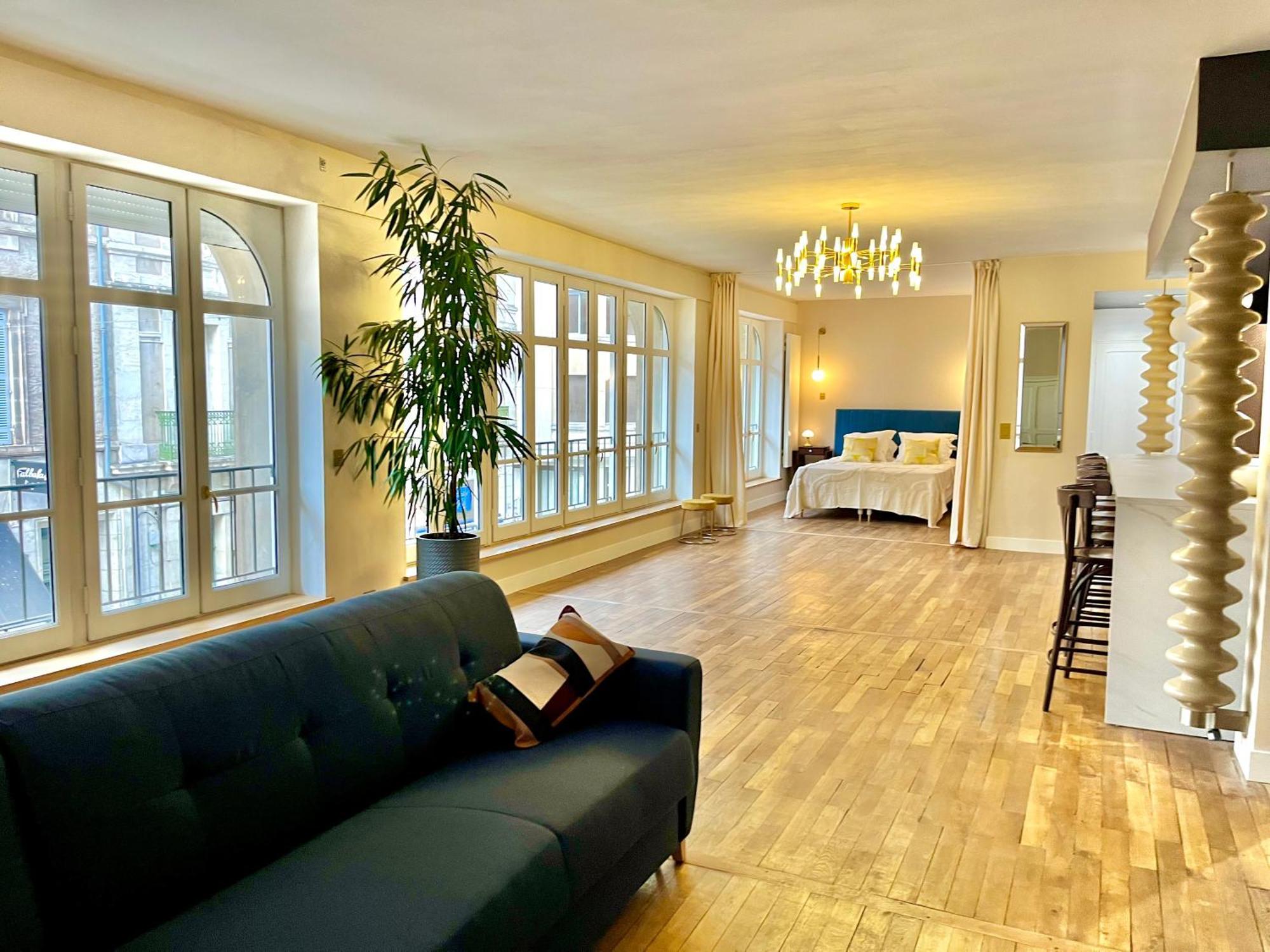 Périgueux Loft Me - Entre Art Deco Et Loft A L'Americaine מראה חיצוני תמונה